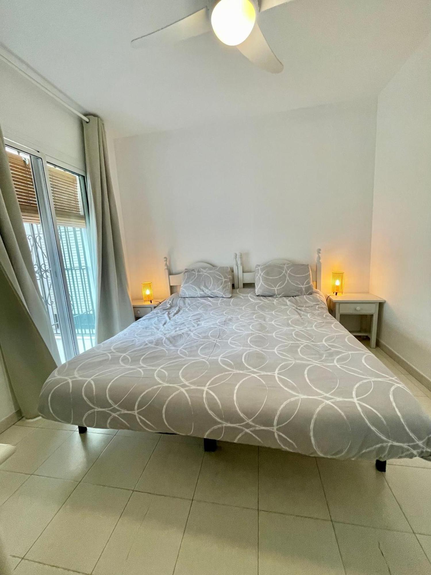 Apartamento Frontal Al Mar - Torrox Costa Экстерьер фото